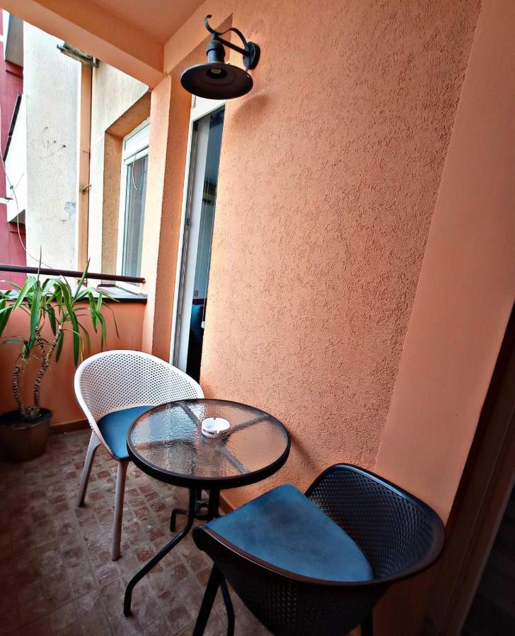 Chill Out Apartment Novi Sad Luaran gambar