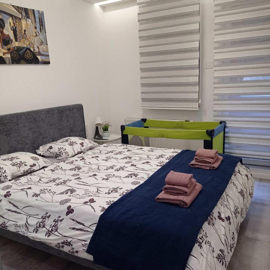 Chill Out Apartment Novi Sad Luaran gambar